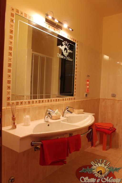 Hotel Sette E Mezzo Castelluccio Superiore Δωμάτιο φωτογραφία